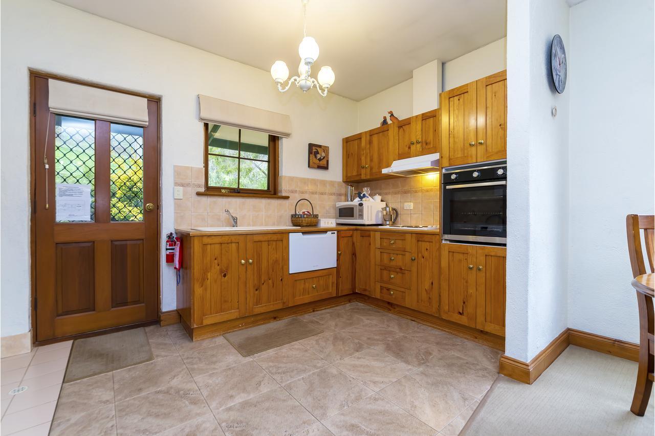 Country Pleasures Bed And Breakfast Angaston Eksteriør billede